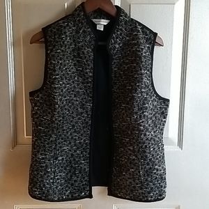 Black woven vest with gold thread